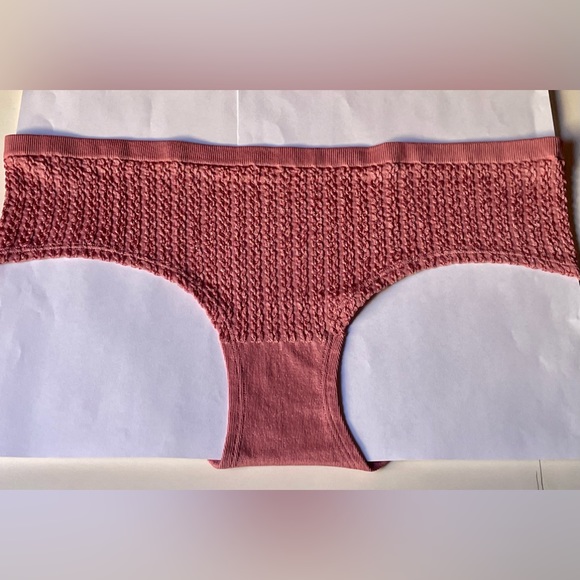 PINK Hiphuggers Size: XL, Color: Mauve - Picture 1 of 6